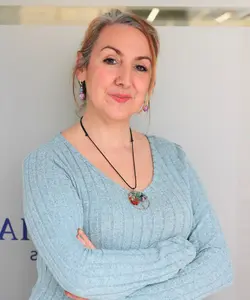 Jessica Jiménez, experta en análisis de mercado para la valoración de coches en Salamanca